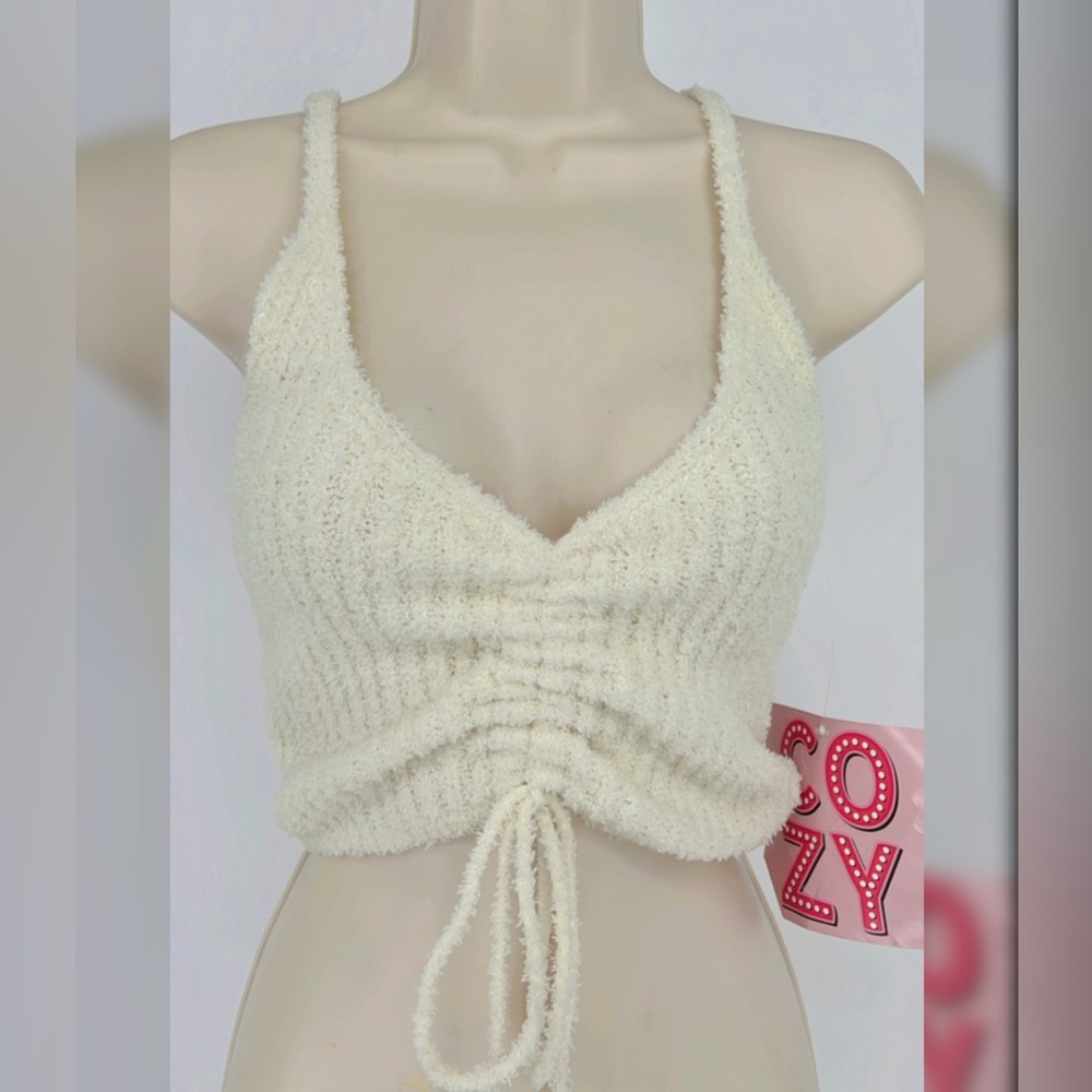 Juniors fuzzy soft crop top